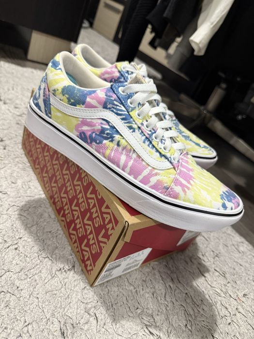 Adidasi Vans off the wall