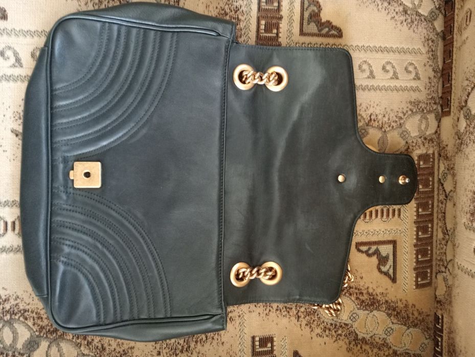 Vând geanta Gucci sau schimb cu telefon