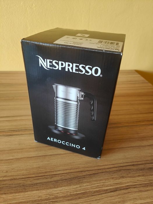 Aparat spuma lapte Nespresso Aeroccino 4