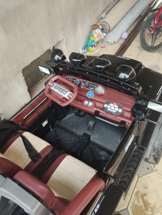 Продам джип детский