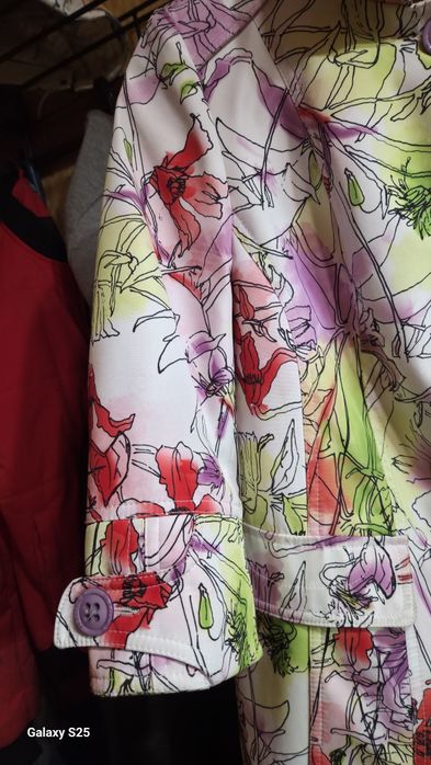 Продам плащ женский