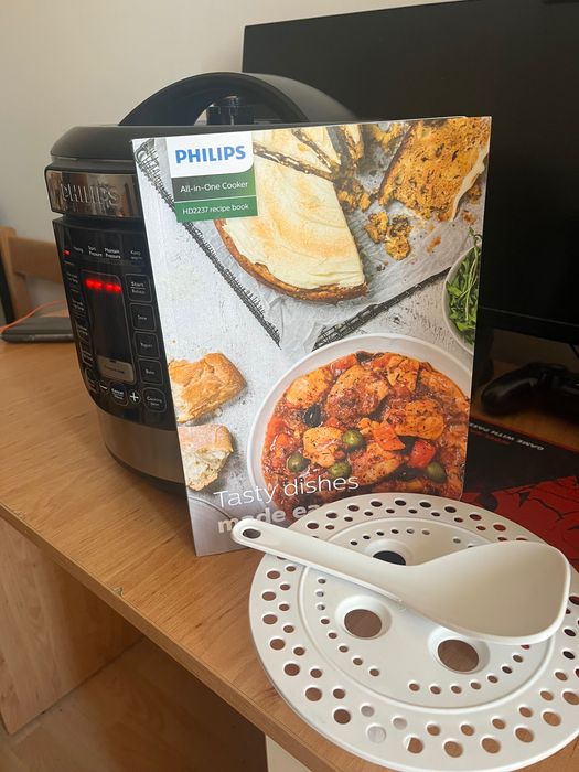 Мултикукър Philips