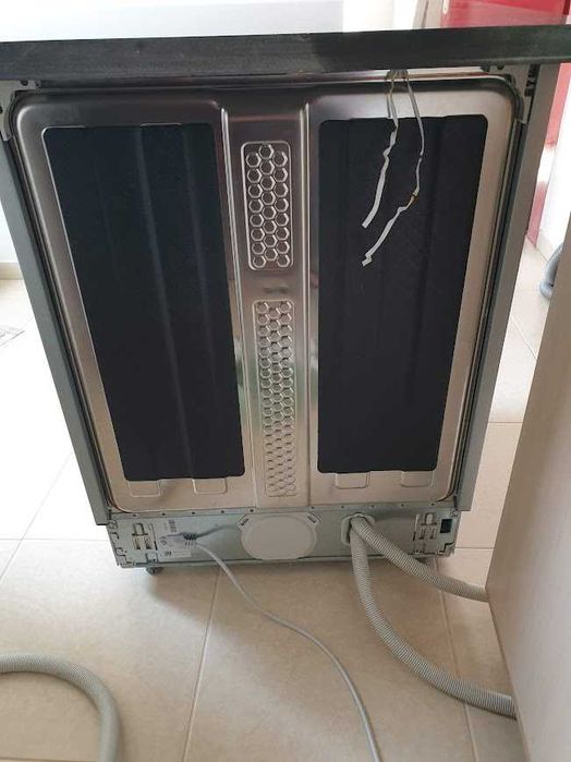 Съдомиялна Miele G5000 Active - 14 Комплекта - Частично Вграждане