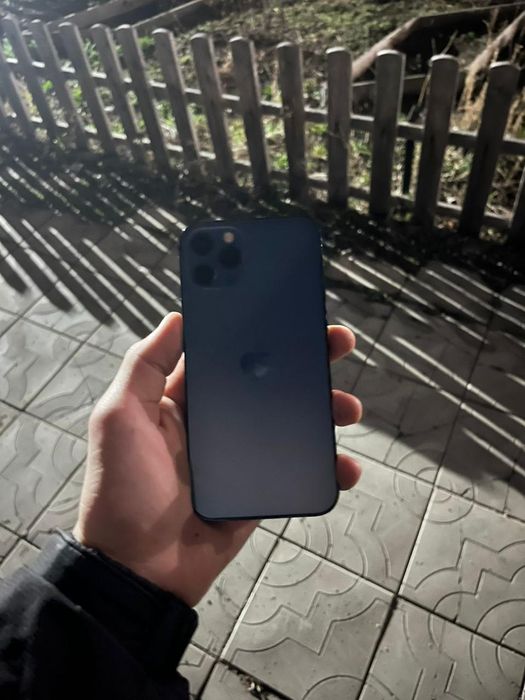 Айфон 12 про срочно