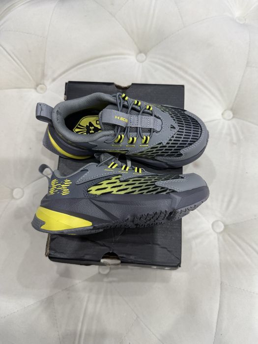 Under armour детски маратонки 27.5