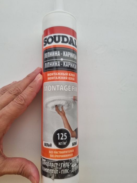 Продам монтажный клей Soudal