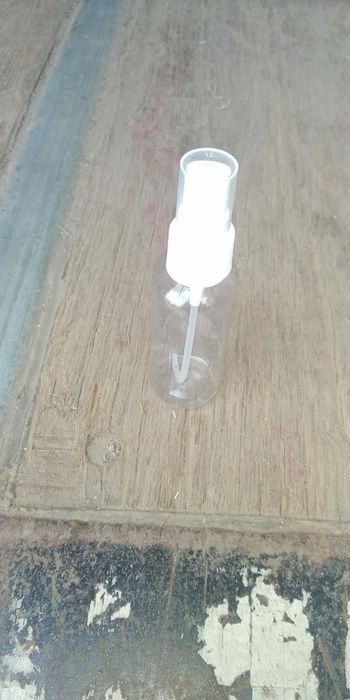 Флаконы 100 мл с распылителем