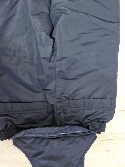 Продам комбинезон зимний