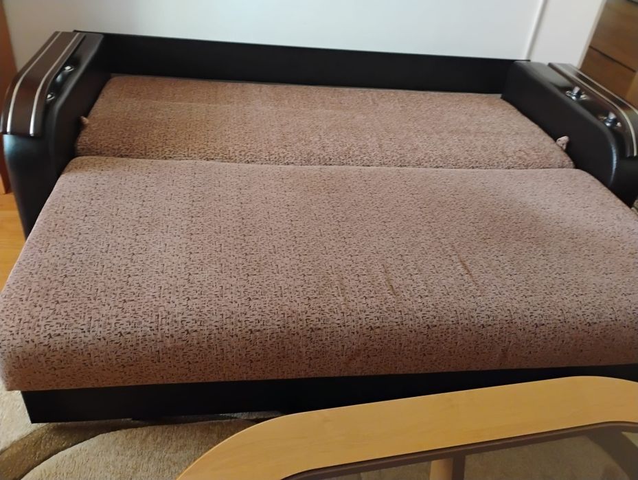 Canapea extensibila de vânzare