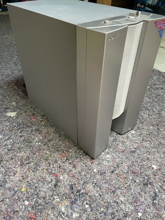 Subwoofer 90w brend Sony