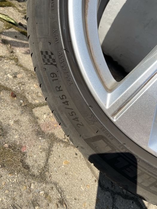 Audi A6 C7 Джанти 19 с летни гуми Ауди А6