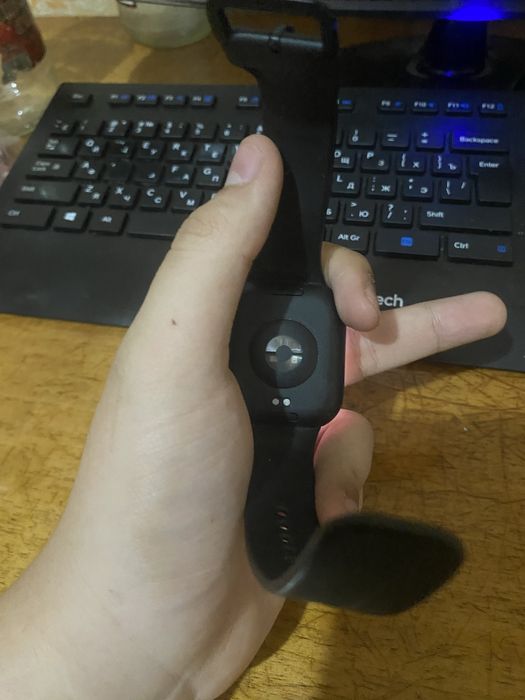 Продам часы в идеальном состояний