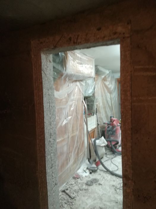 Диамантено безпрахово рязане на стени и подове от бетон, стоманобетон,