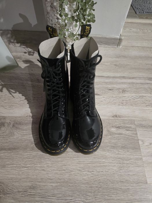 Ghete originale Dr. Martens