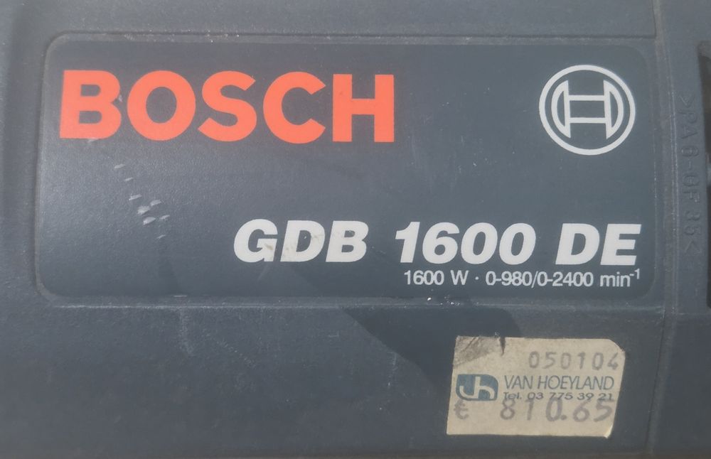 Bormasina Carota  Bosch GDB 1600 DE Mașină de Karotat Profesională Nouă Carota Bosch Noua  Avem si 3 carote de  87 / 82 / 67 Noi si Capul la Carotat