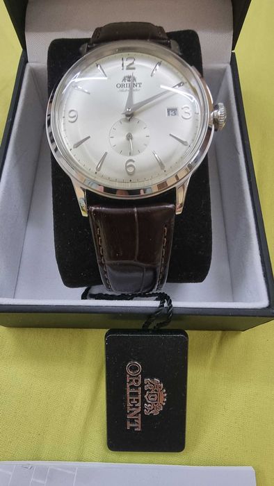 Автоматичен часовник Orient Bambino