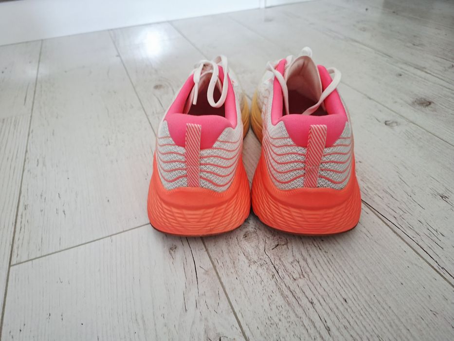 Sketchers-Ориг.Дамски маратонки