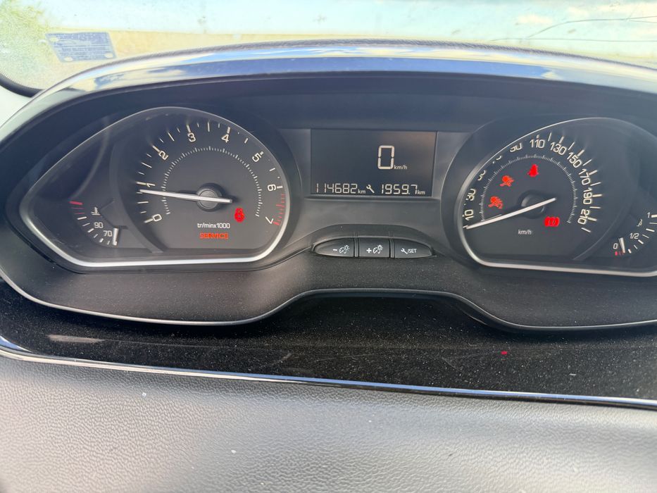 Peugeot 208 1.2 PureTech, двигател HMZ, HM01, 82 кс., 5 ск., 114000 км., 2017г., евро 6D, Пежо 208 1.2 PureTech, engine HMZ, 82 hp, 5 sp., 114000 km.