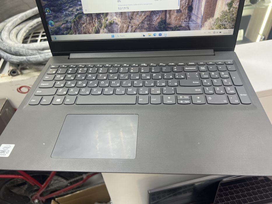 Lenovo v15-iil (p25)