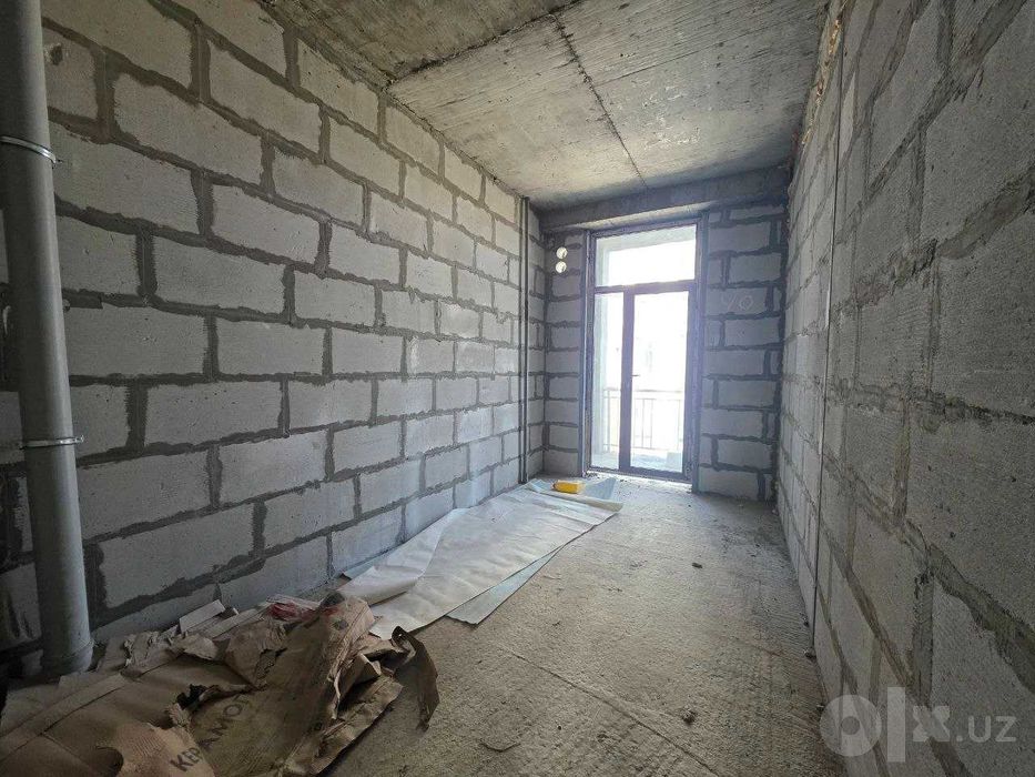 Продаётся 2х комн квартира на 5 этаже Ор-р Бухара Сити Турон