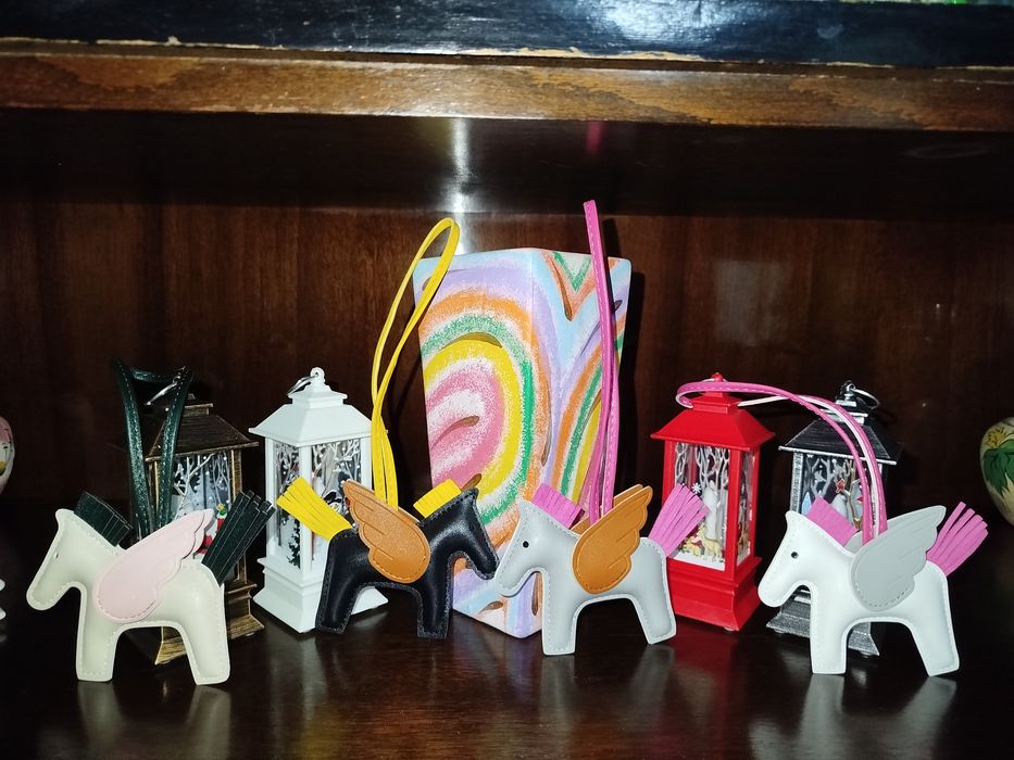 Декор, лошадки, новые