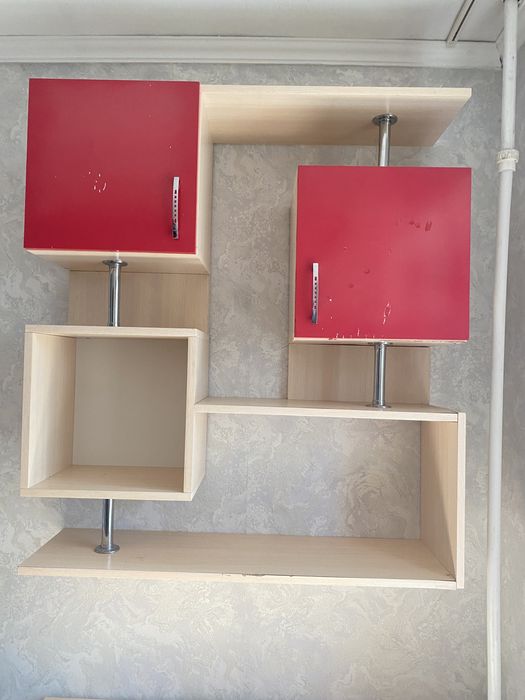 Стол с шкафчиком