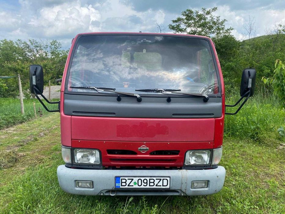 Vand Autoutilitara Nissan TL35 CABSTAR