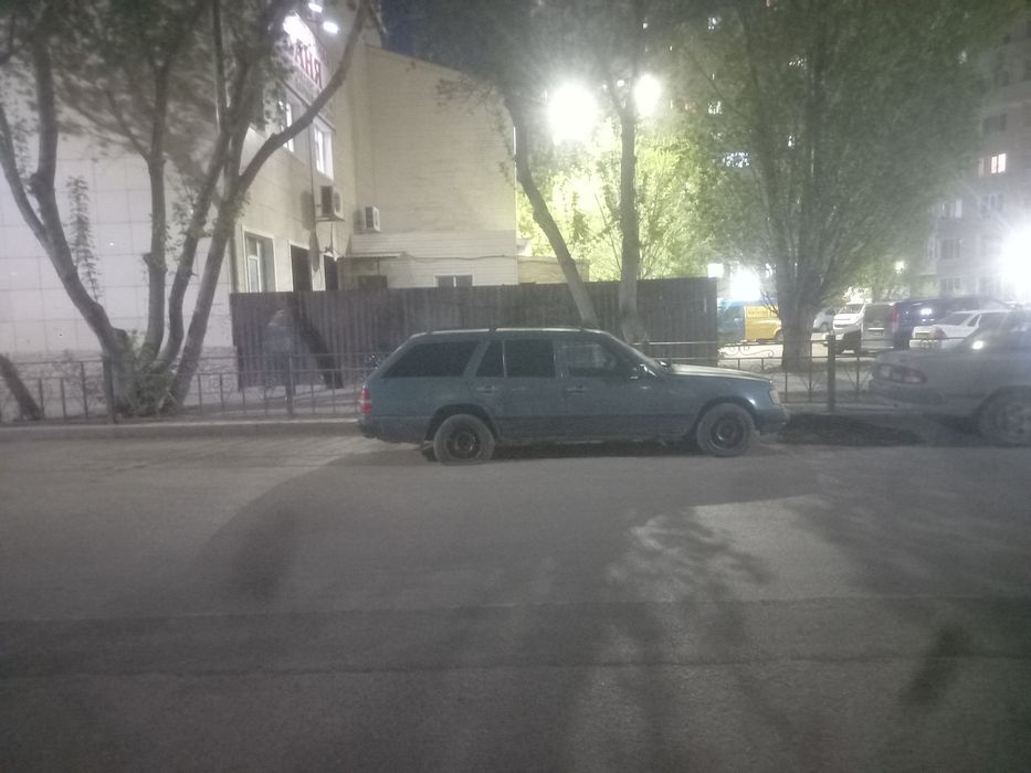 Продам мерс 124 универсал циликом