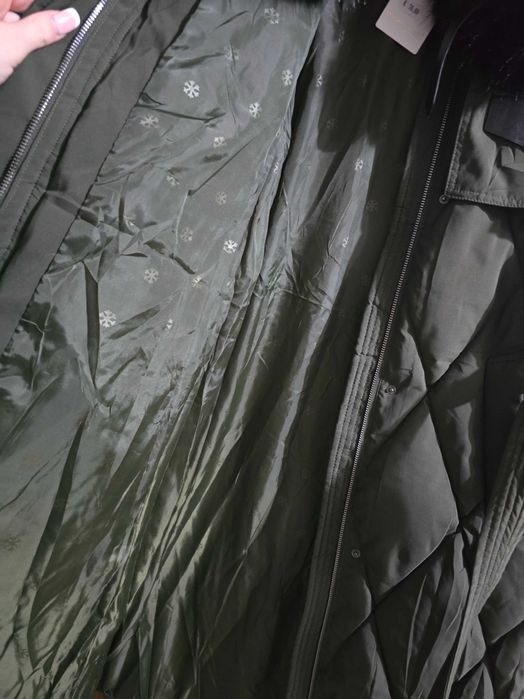 Зимно дълго яке с черен пух