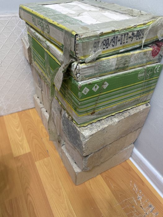 Отдам даром строй материалы