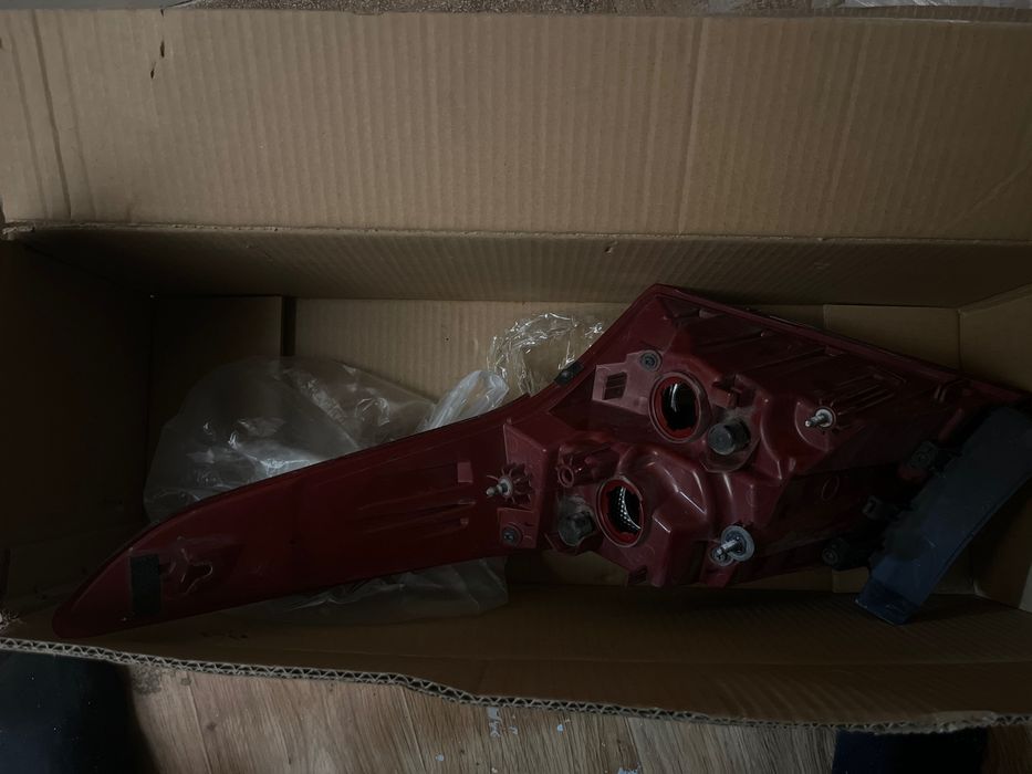 Задней фара акцент