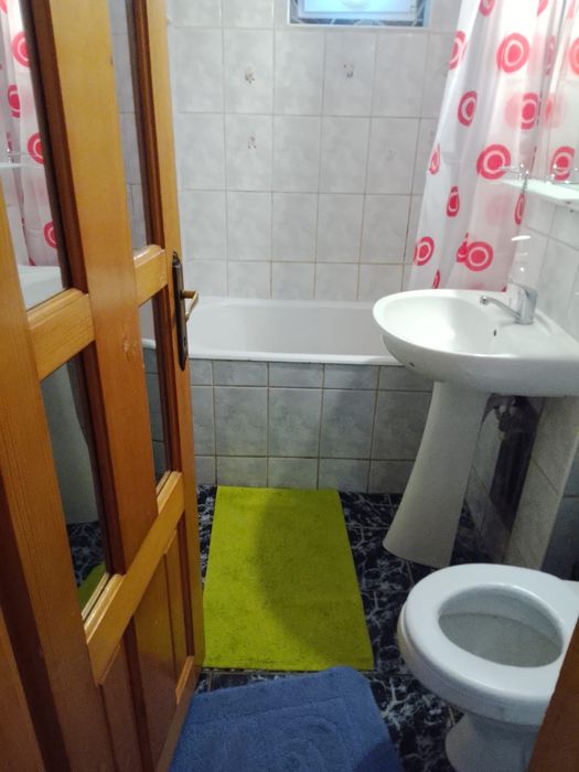De inchiriat apartament 2 camere , decomandat , parter, George Enescu
