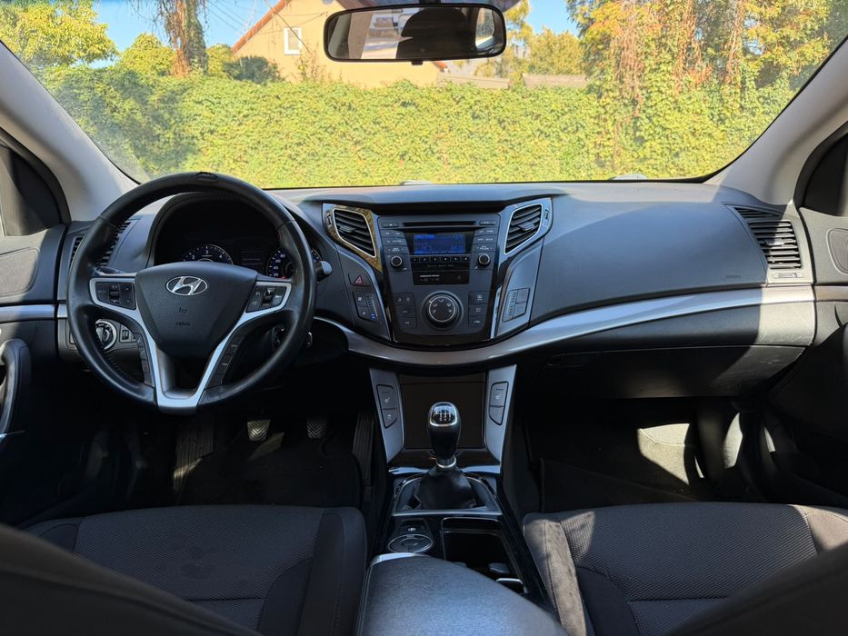HYUNDAI Unknown Model 2014 — imagine 2