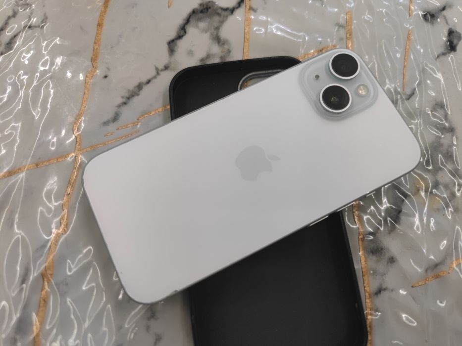 IPhone 15 128gb 82акб