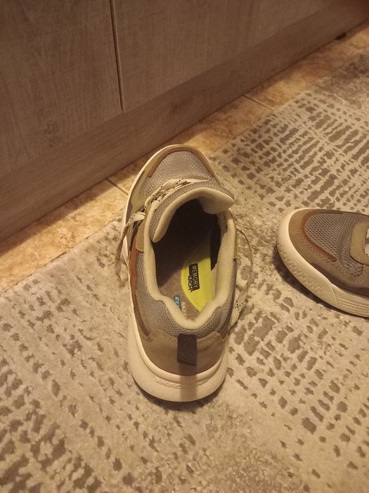 Маратонки Skechers