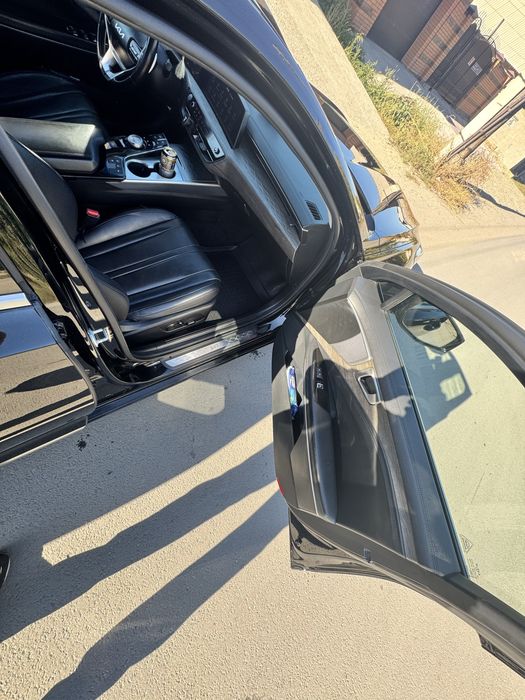 продам автомобиль Kia K8