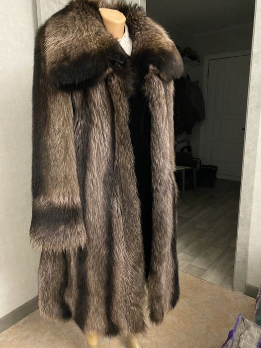 Шуба канадский енот
