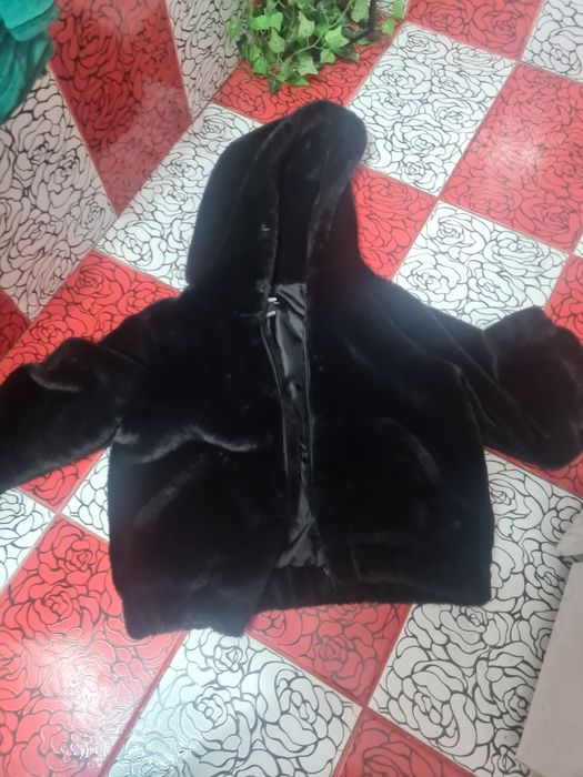 Blanita mar S, Pull&Bear  ca nouă la 150 lei Timișoara