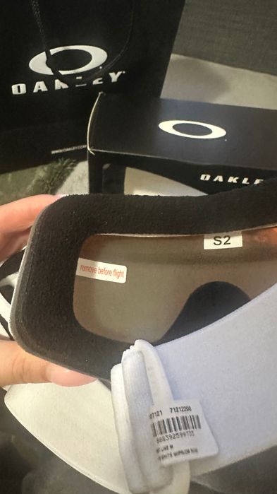 NEW Oakley Ски Маска