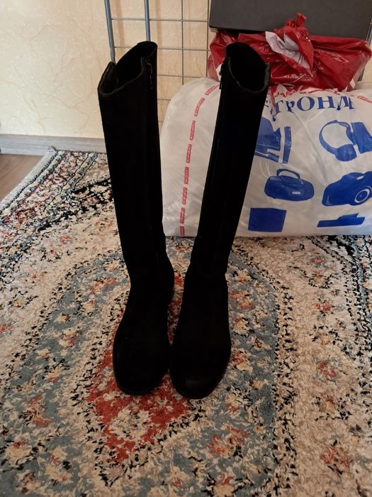 Продам сапоги 36 размер