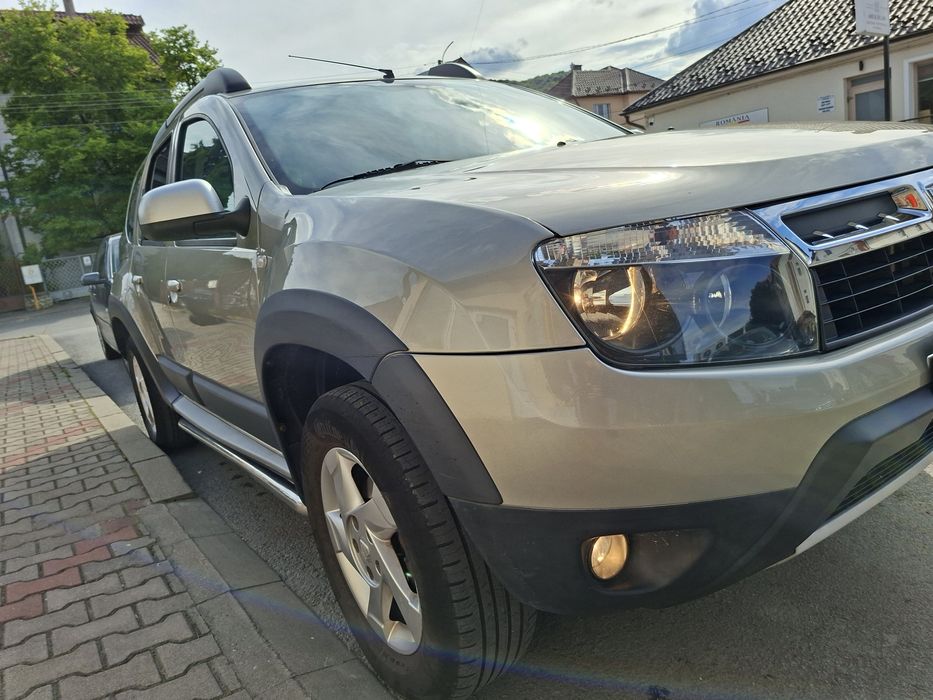 Dacia Duster 4x4 diesel 156000 km pret 6500 euro