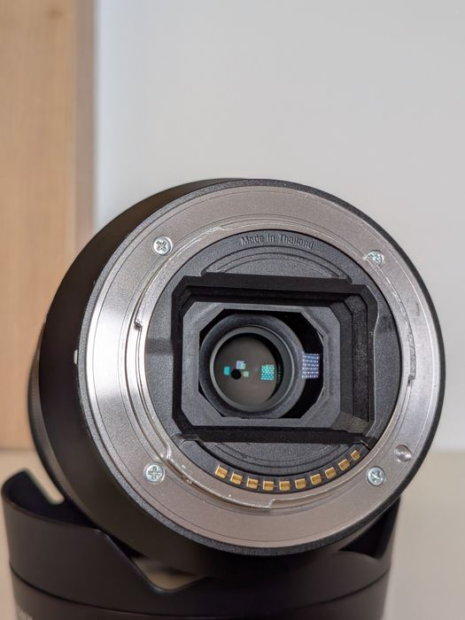 Obiectiv Sony Zeiss 16-35 f4 OSS Full Frame ( Accept Schimburi )