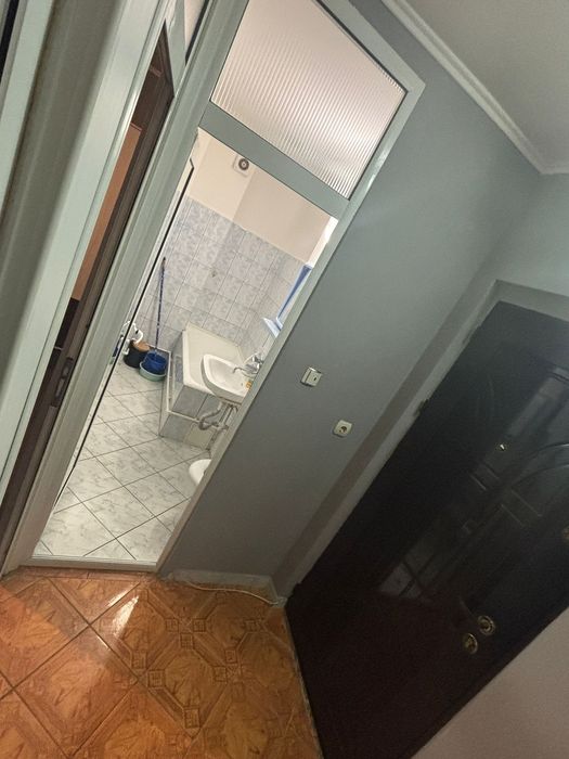 Închiriez apartament o camera