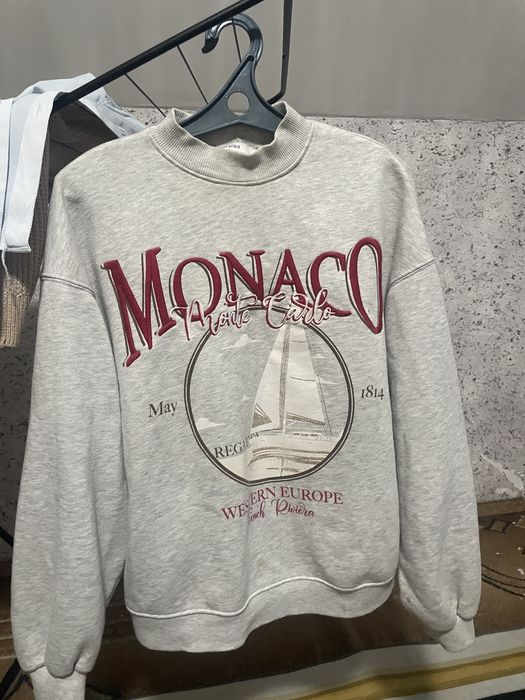 Продам кофту Бешка