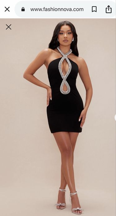 Рокля на FashionNova