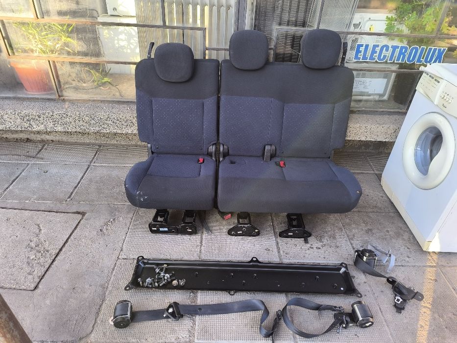 Седалки за Nissan NV200