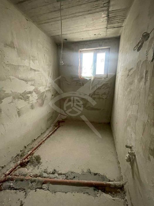 Тристаен с АКТ 16 до МОЛ Пловдив 77265