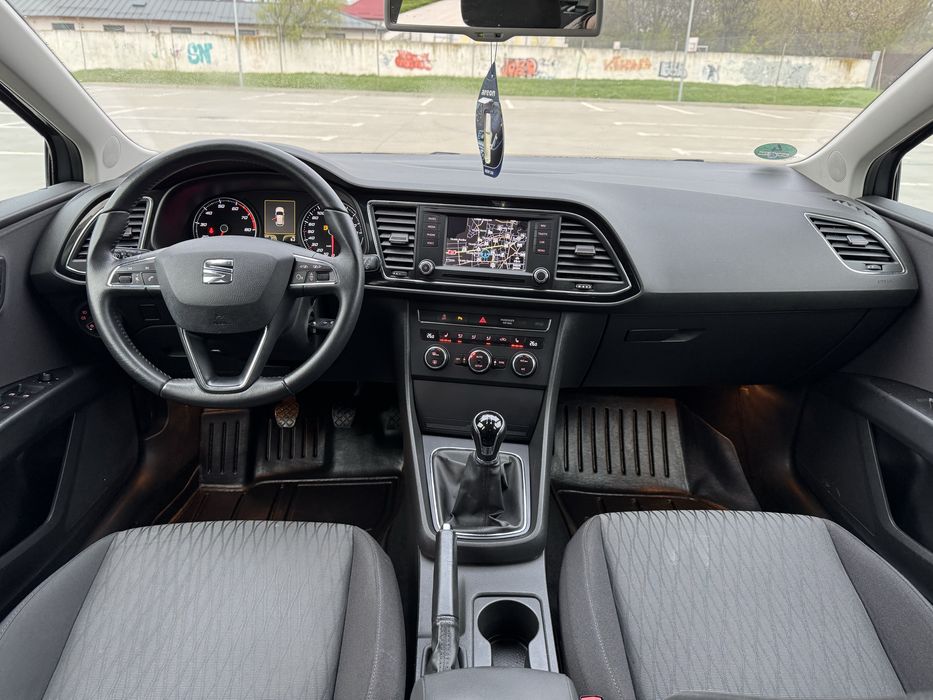 SEAT LEON AN2014 Nou Adus FULL LED Navi Jante Bixenon Impecabila