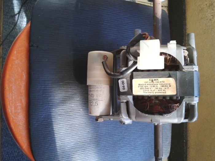 Ел. мотор за сушилня Горение