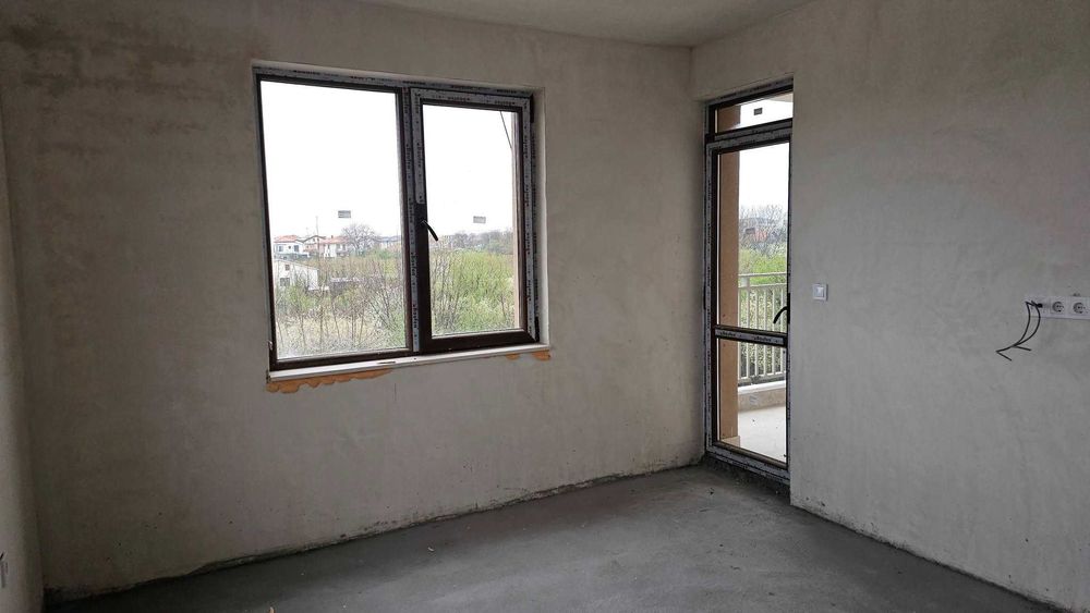 Продава се Тристаен апартамент в Пловдив, Остромила - 120 кв.м за 1125 €/кв.м - Снимка #9